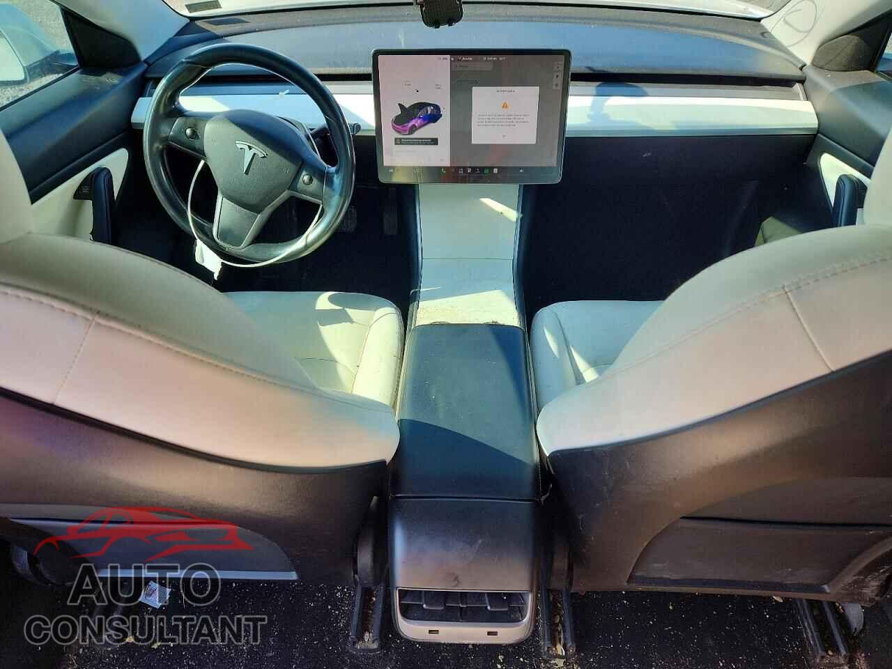 TESLA MODEL 3 2019 - 5YJ3E1EA2KF417808