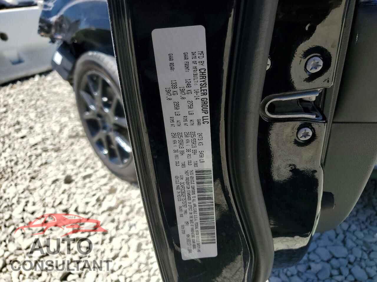 DODGE JOURNEY 2015 - 3C4PDCBG2FT573797