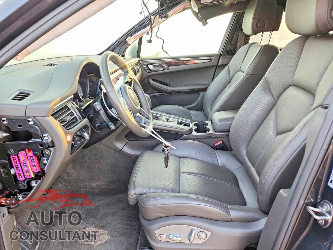PORSCHE MACAN 2019 - WP1AB2A57KLB31205