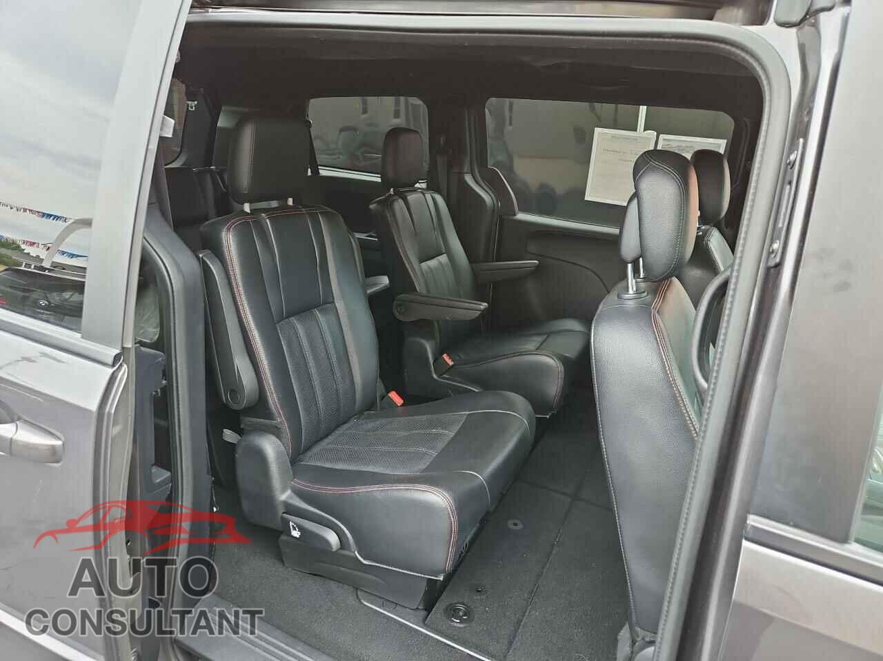 DODGE CARAVAN 2016 - 2C4RDGEG2GR376659