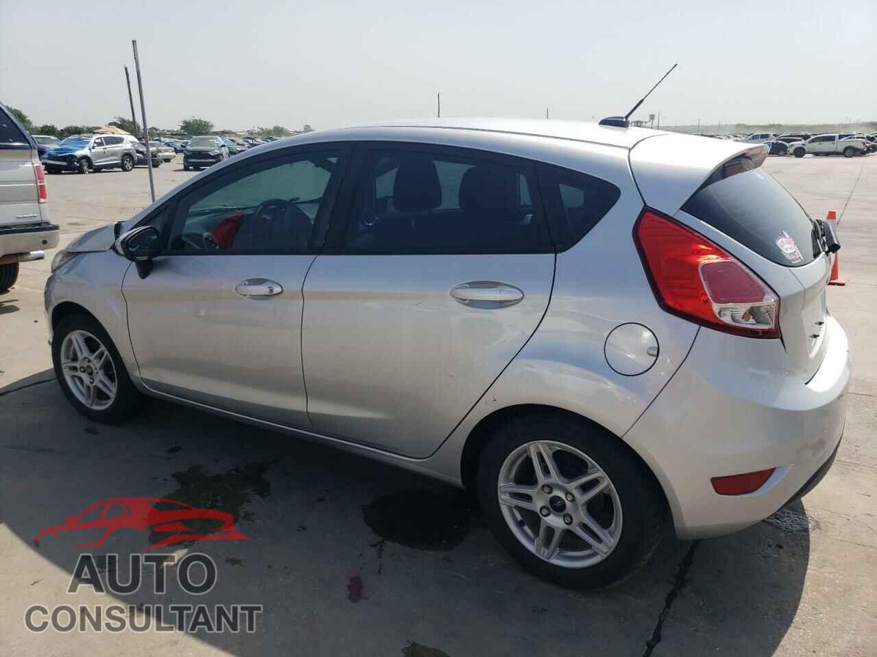 FORD FIESTA 2017 - 3FADP4EJ6HM103931