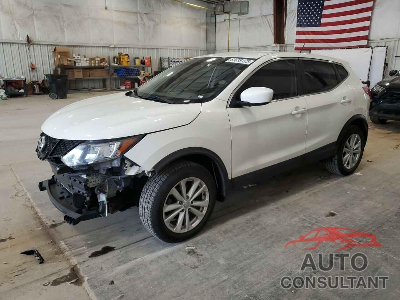 NISSAN ROGUE 2017 - JN1BJ1CP3HW028049