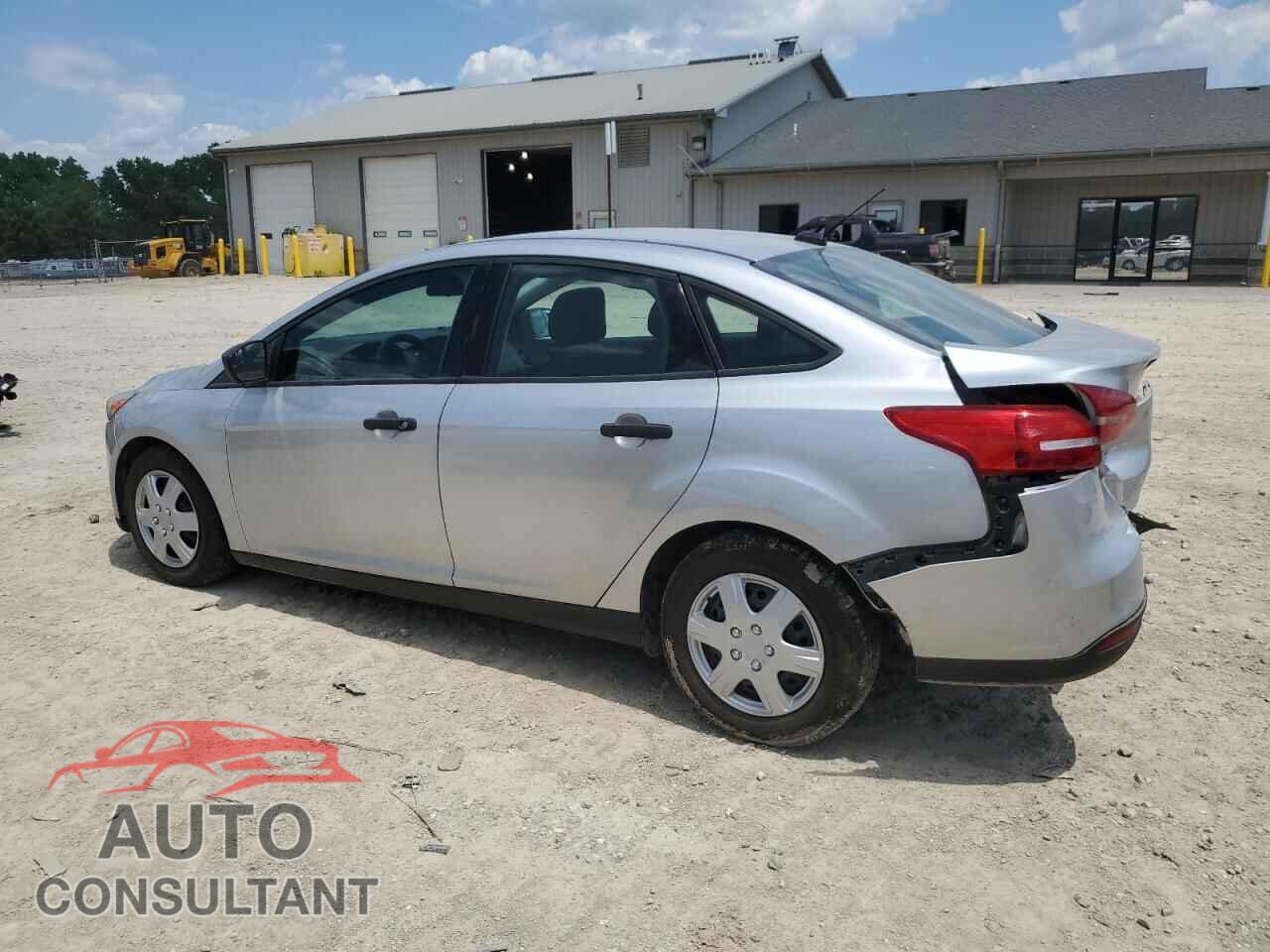 FORD FOCUS 2018 - 1FADP3E24JL223253