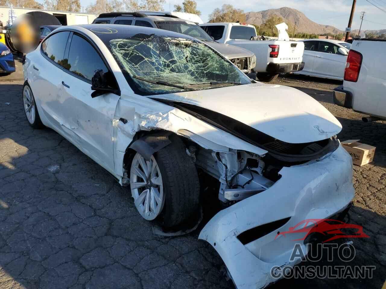 TESLA MODEL 3 2022 - 5YJ3E1EB0NF135468