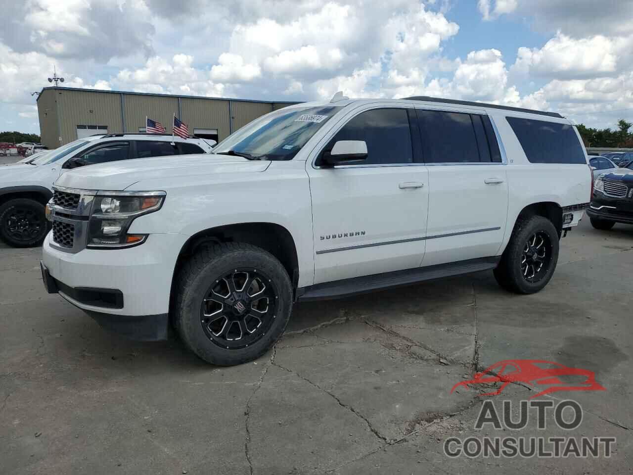 CHEVROLET SUBURBAN 2016 - 1GNSCHKC5GR469104