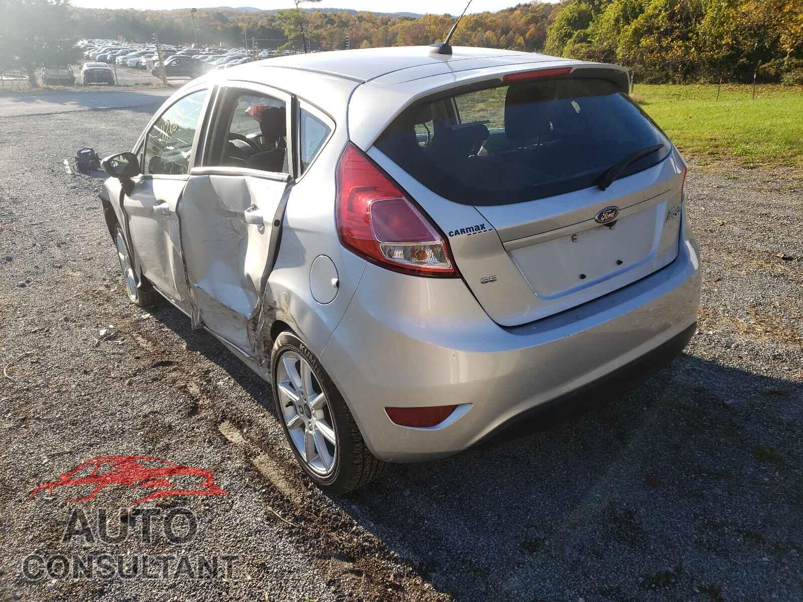 FORD FIESTA 2019 - 3FADP4EJ0KM105875