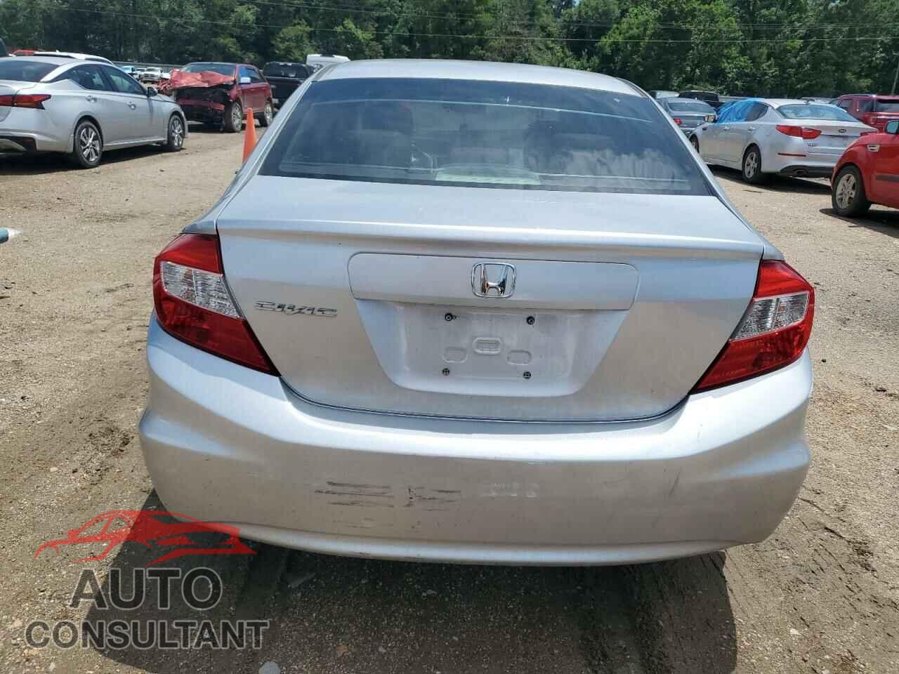 HONDA CIVIC 2012 - 2HGFB2F93CH523830