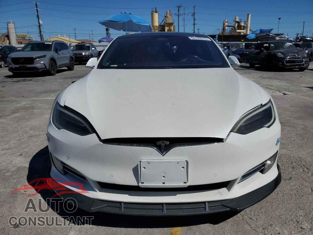 TESLA MODEL S 2017 - 5YJSA1E26HF189482