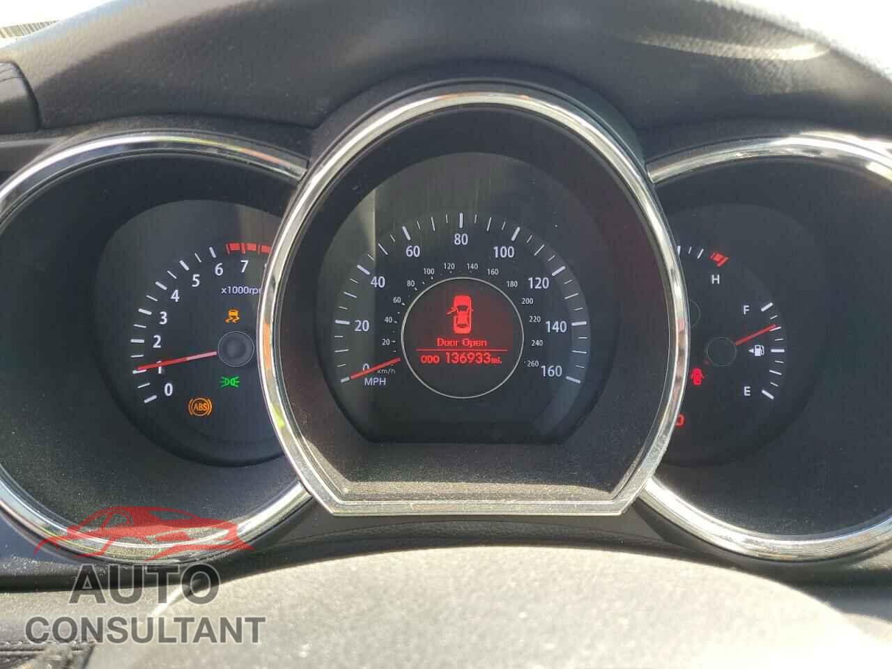 KIA OPTIMA 2011 - KNAGN4A67B5138518
