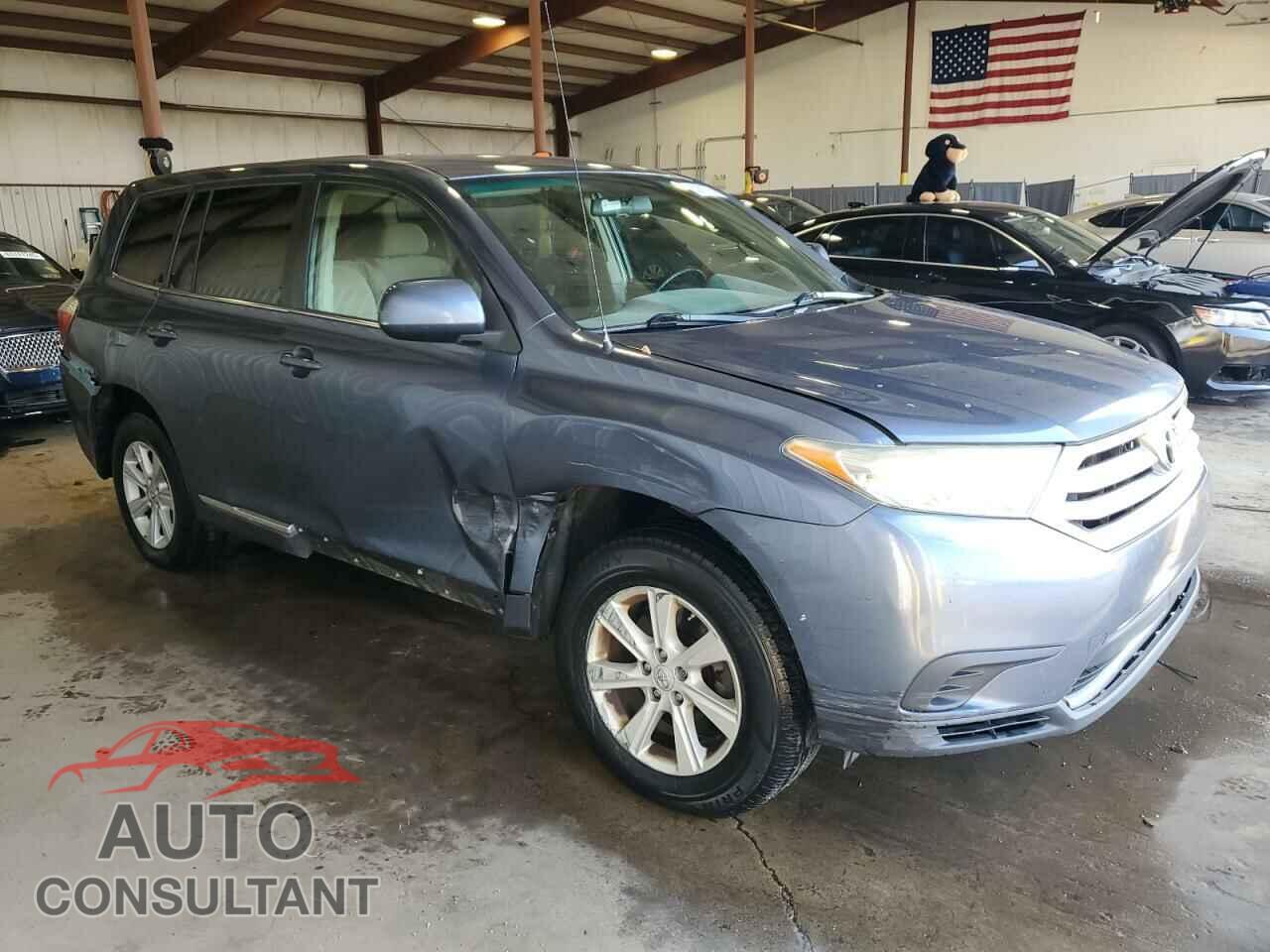 TOYOTA HIGHLANDER 2012 - 5TDBK3EH6CS173946