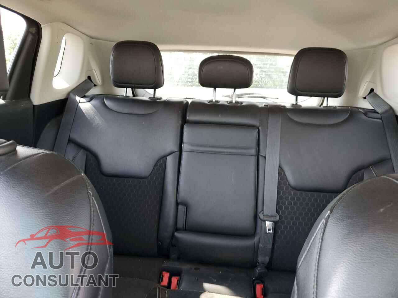 JEEP COMPASS 2018 - 3C4NJDBB2JT192258