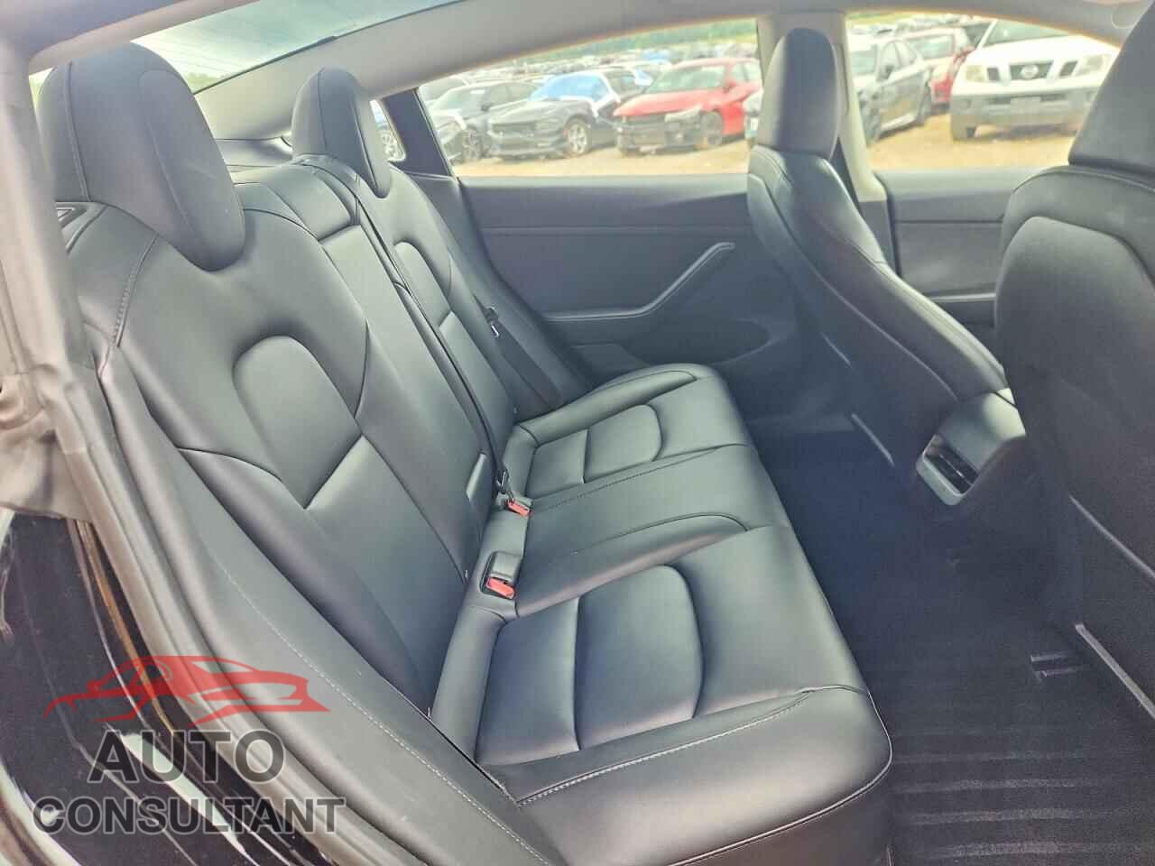 TESLA MODEL 3 2023 - 5YJ3E1EA4PF589796