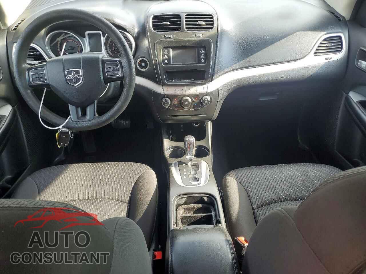 DODGE JOURNEY 2018 - 3C4PDCBB5JT157739