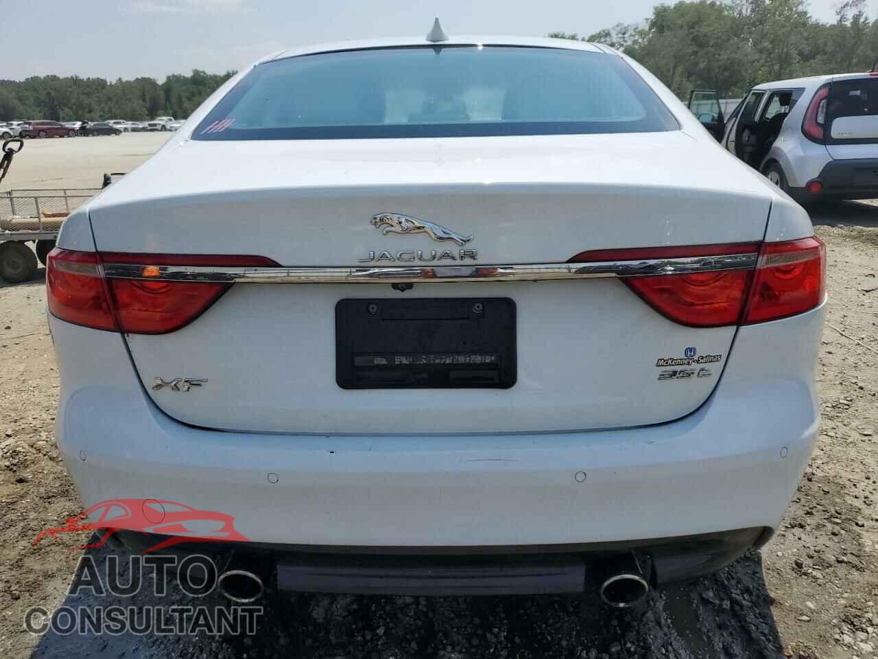 JAGUAR XF 2017 - SAJBD4BV2HCY33422