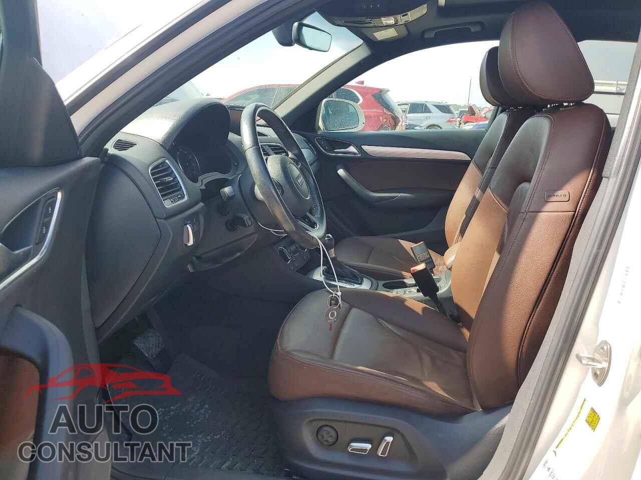AUDI Q3 2018 - WA1BCCFS9JR000581