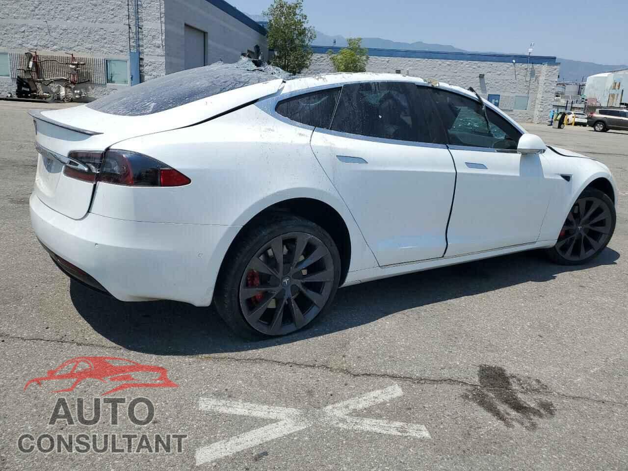 TESLA MODEL S 2019 - 5YJSA1E46KF331354