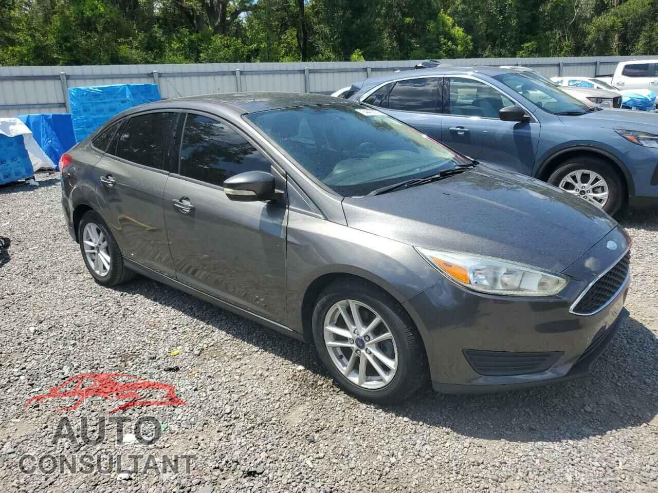 FORD FOCUS 2015 - 1FADP3F27FL201883