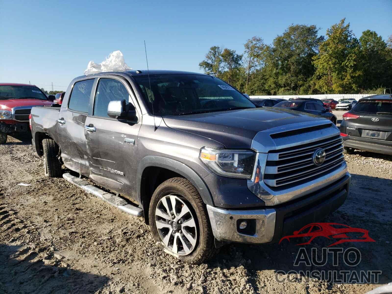 TOYOTA TUNDRA 2018 - 5TFFY5F18JX230362