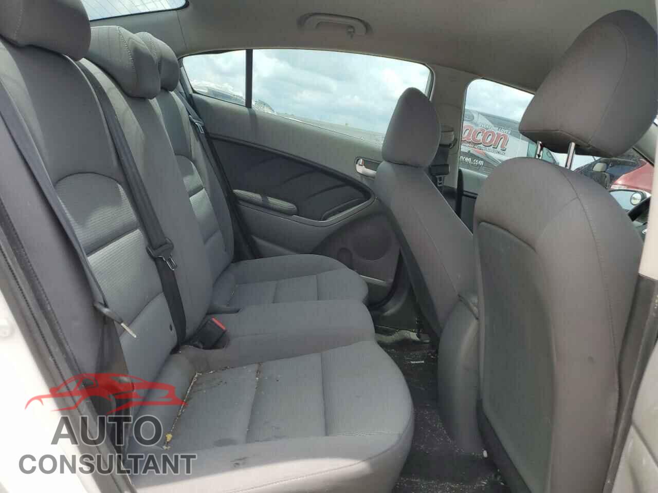 KIA FORTE 2017 - 3KPFK4A79HE068792