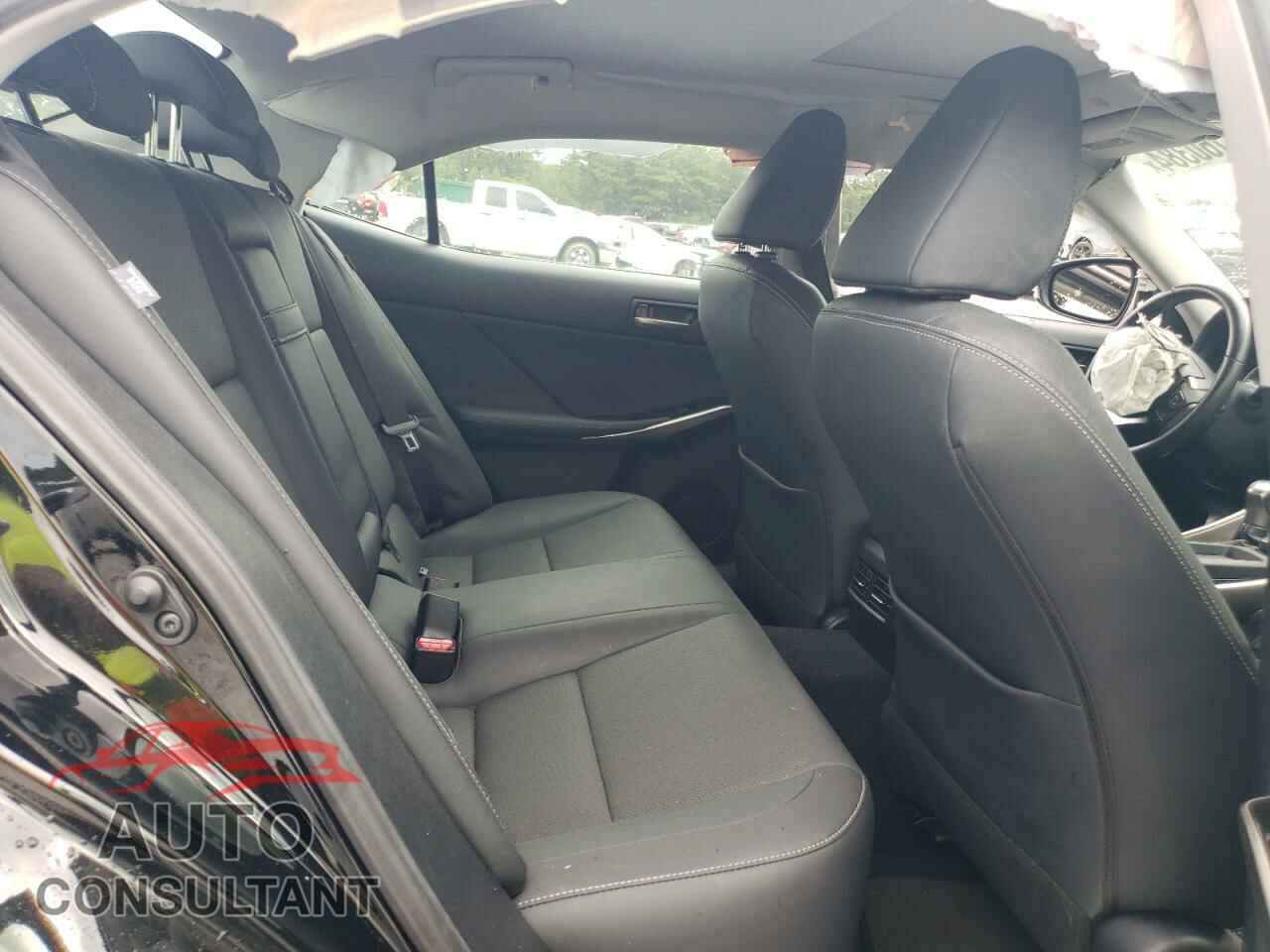 LEXUS IS 2020 - JTHAA1D24L5103835