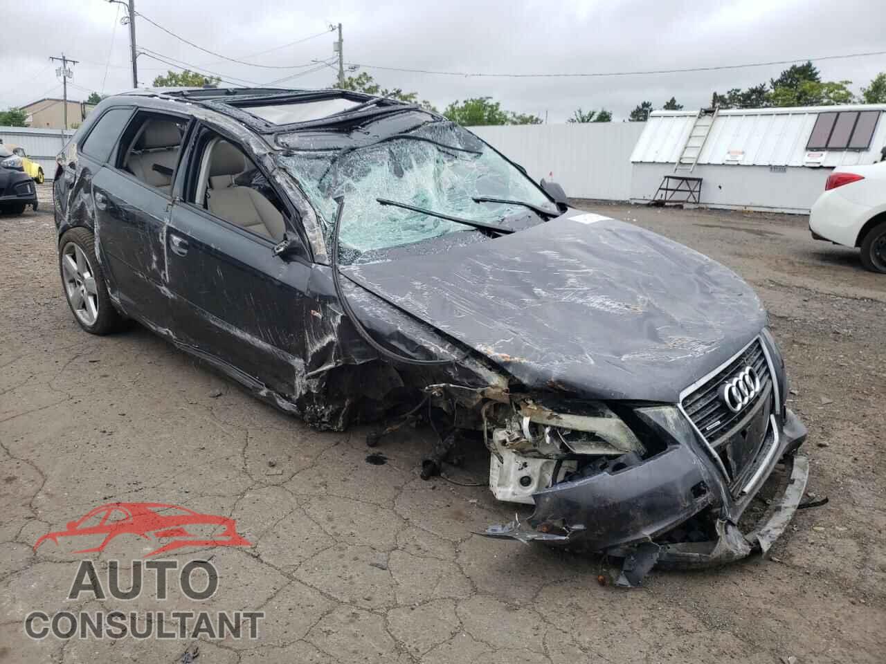 AUDI A3 2013 - WAUMFAFM1DA025020
