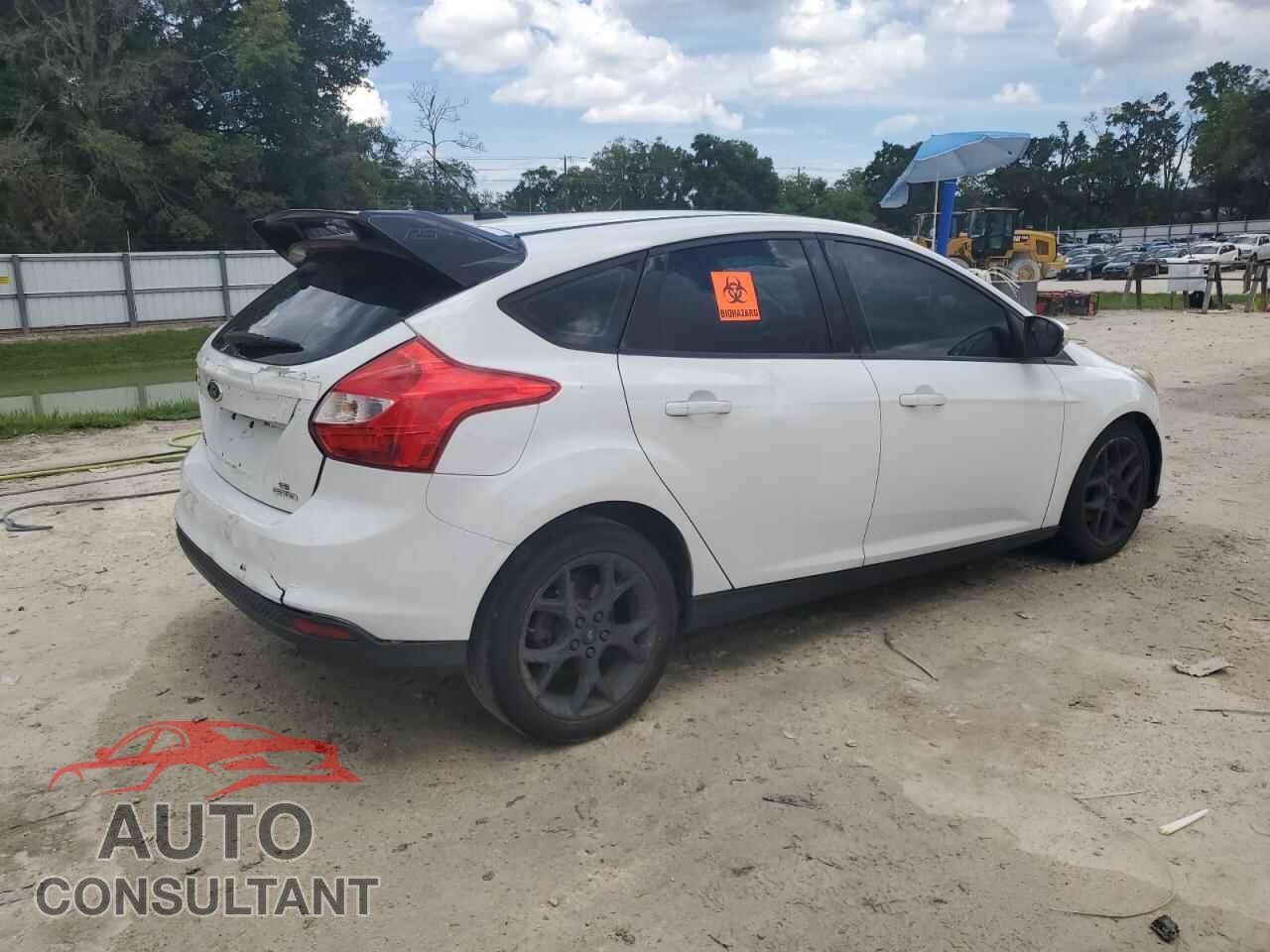 FORD FOCUS 2013 - 1FADP3K24DL311986