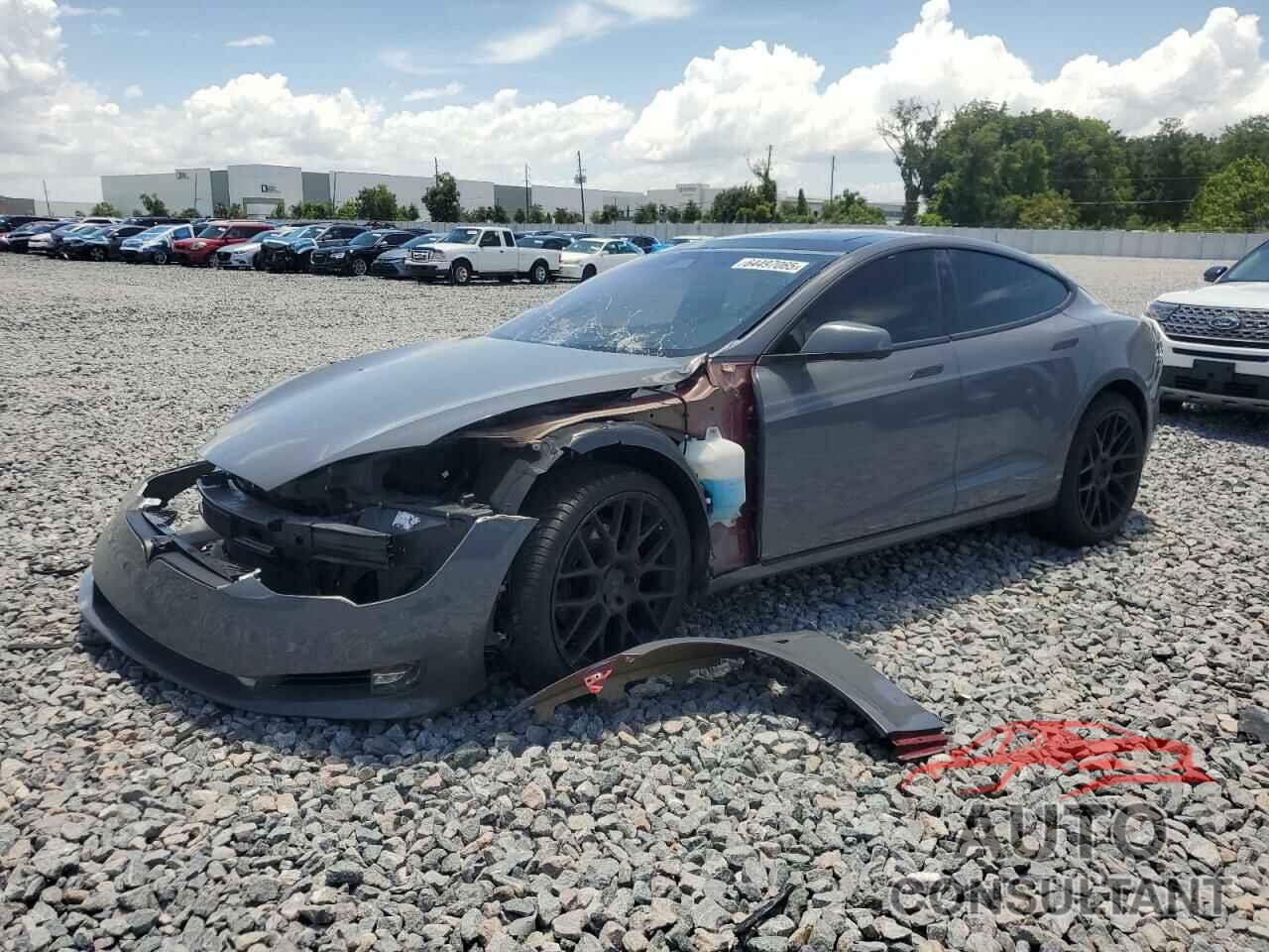 TESLA MODEL S 2018 - 5YJSA1E48JF239712