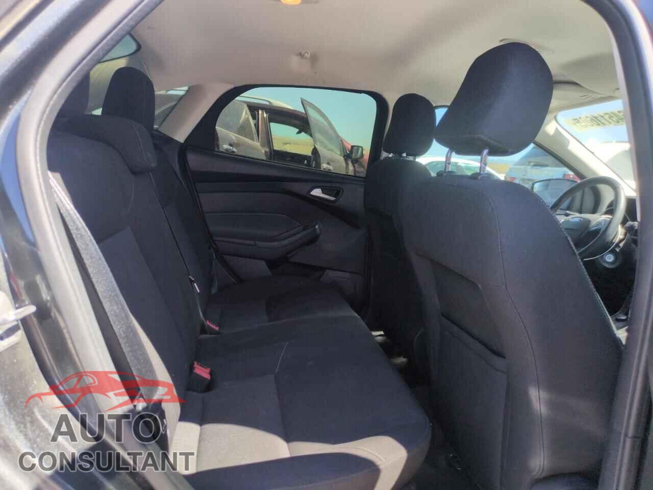 FORD FOCUS 2016 - 1FADP3F21GL391780