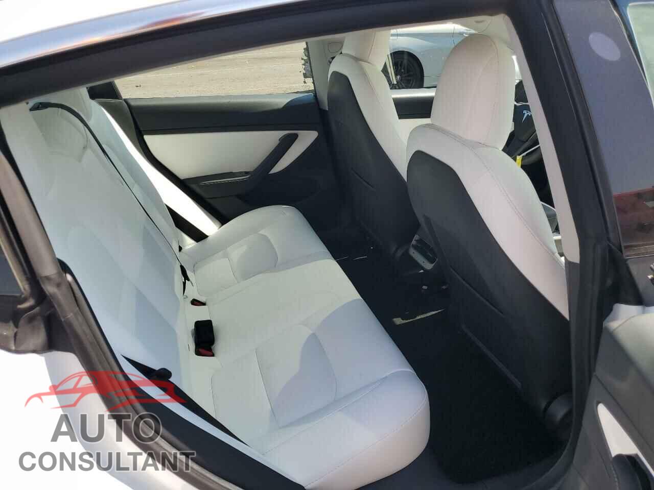 TESLA MODEL 3 2020 - 5YJ3E1EA2LF805106