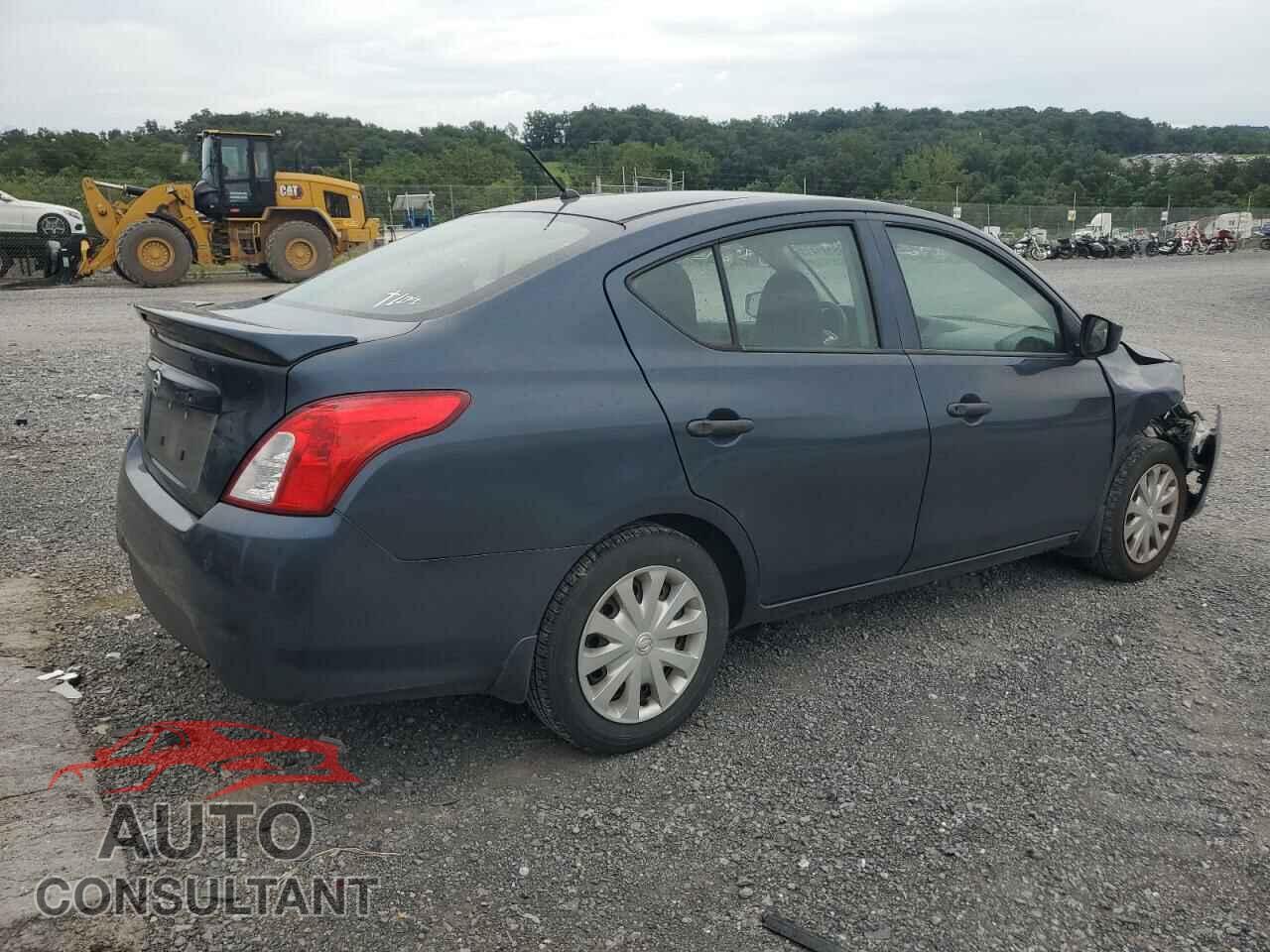 NISSAN VERSA 2017 - 3N1CN7AP3HL892958