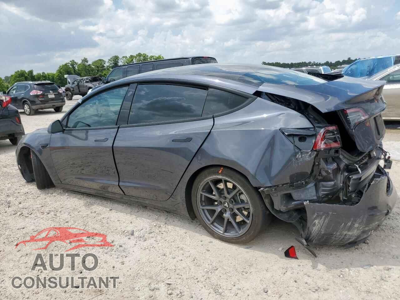 TESLA MODEL 3 2023 - 5YJ3E1EA0PF685246