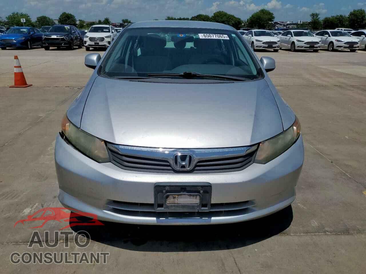 HONDA CIVIC 2012 - 19XFB2F50CE345589