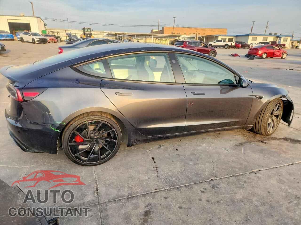 TESLA MODEL 3 2025 - 5YJ3E1ETXSF005475