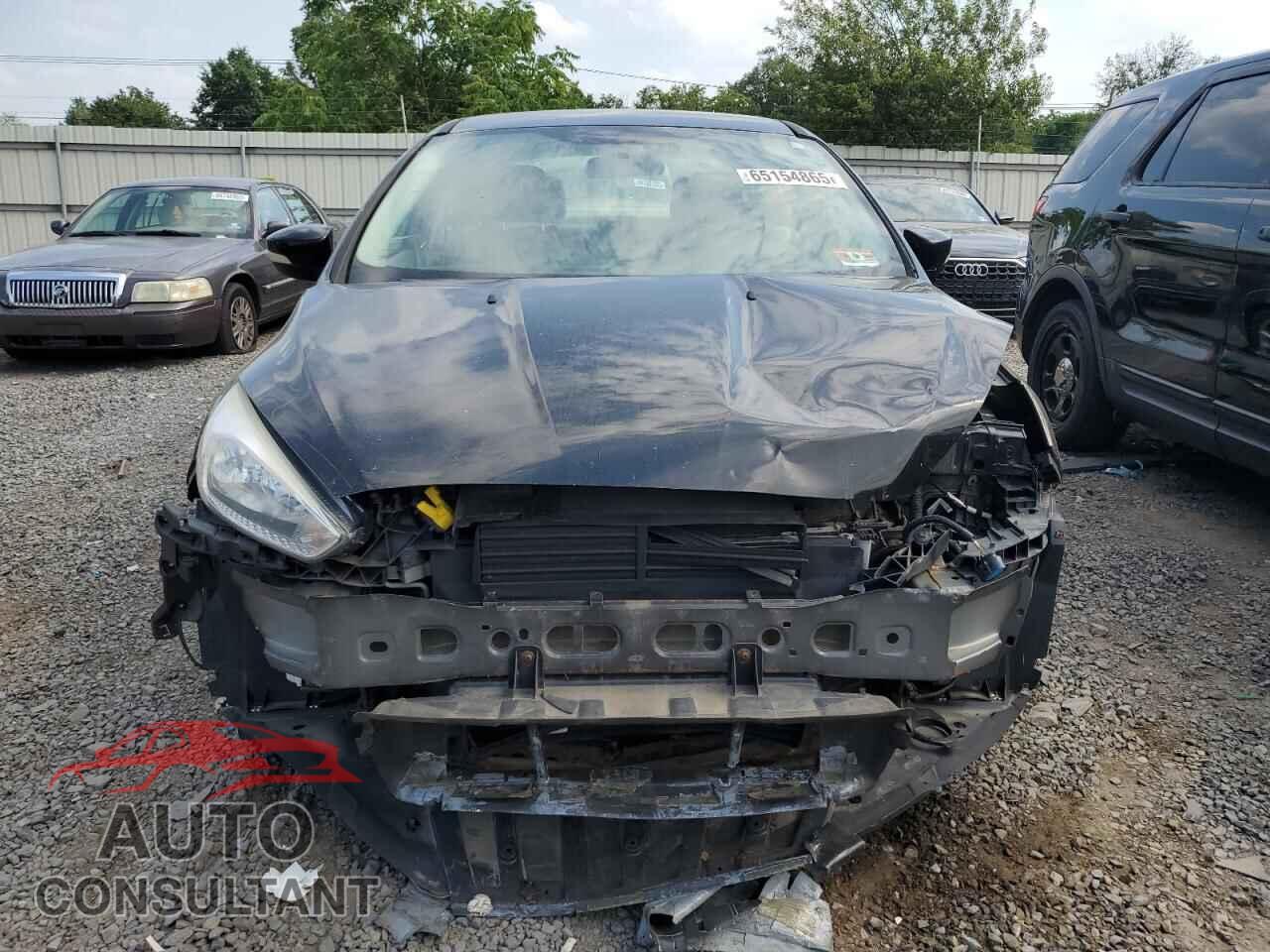 FORD FOCUS 2016 - 1FADP3F28GL218953