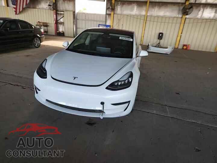 TESLA MODEL 3 2018 - 5YJ3E1EA0JF011220