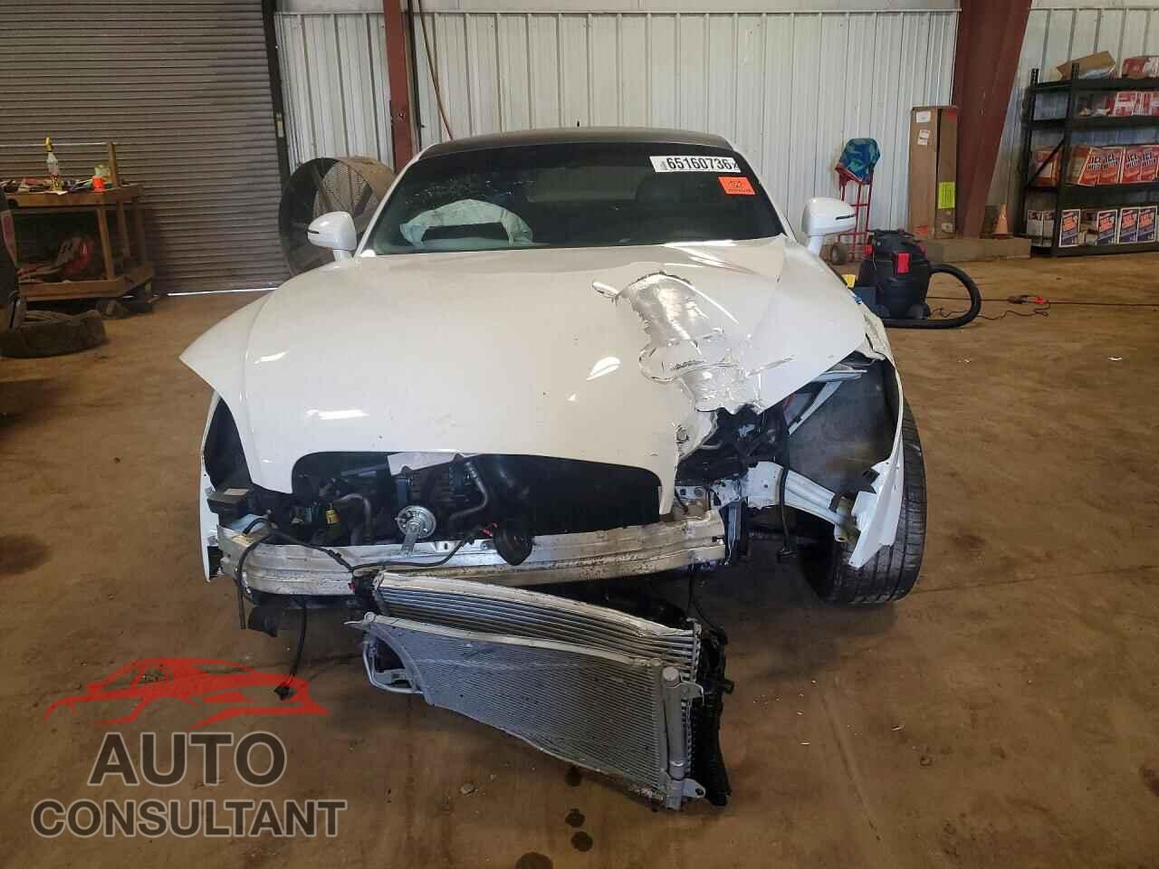AUDI TT 2011 - TRUKFAFK0B1012366