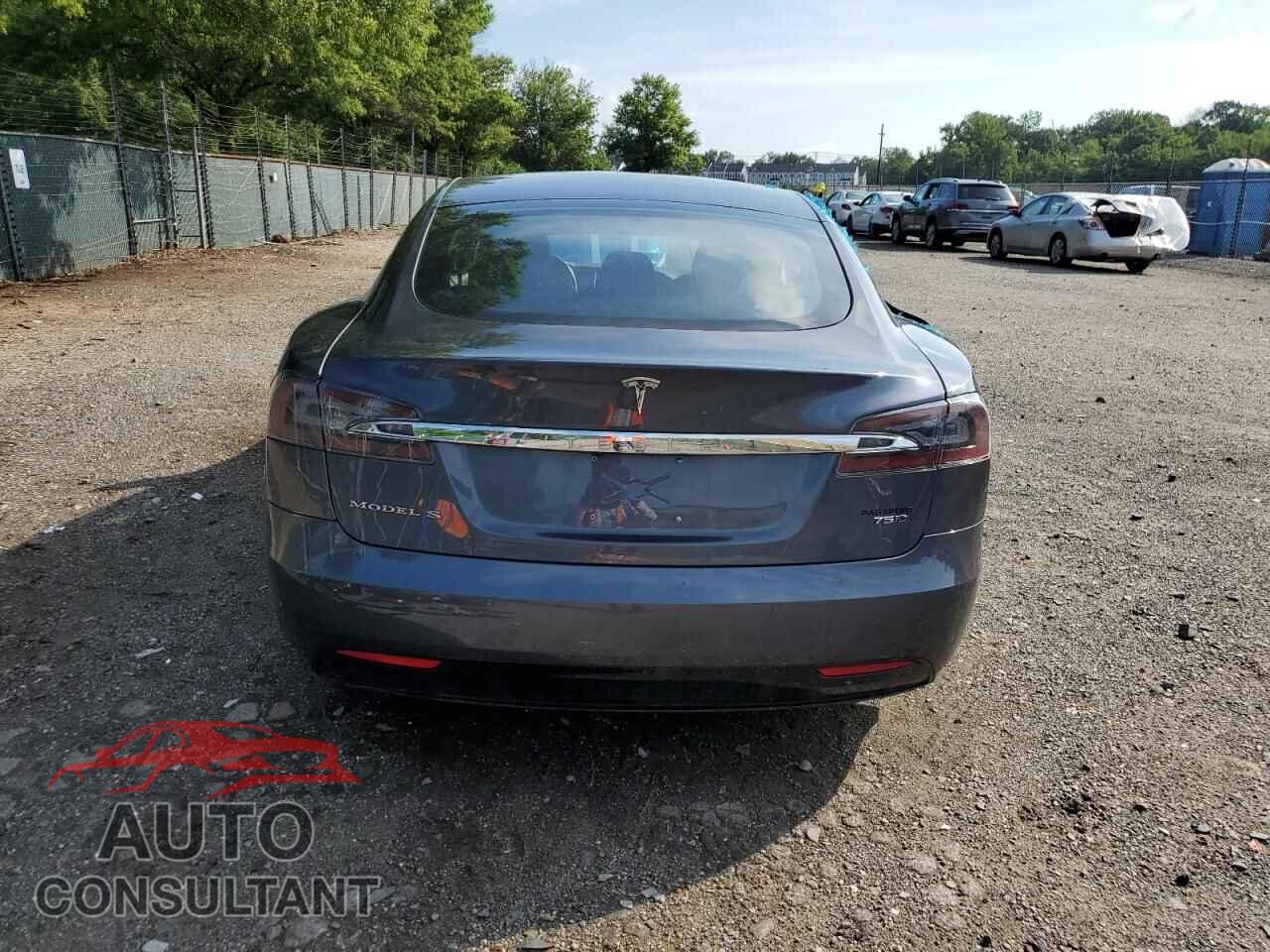 TESLA MODEL S 2017 - 5YJSA1E23HF197300