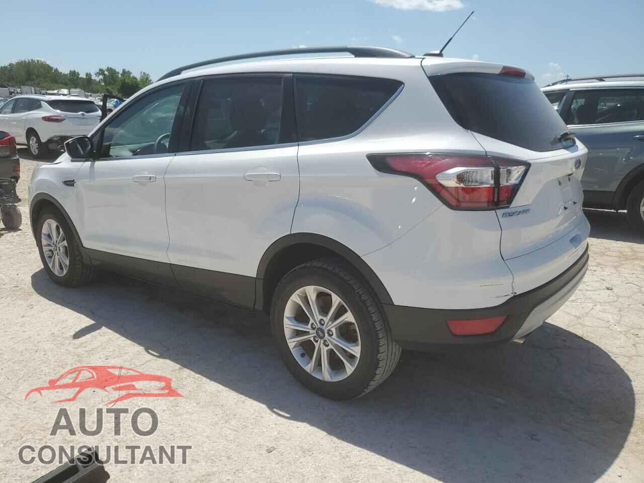 FORD ESCAPE 2017 - 1FMCU0GDXHUB02285
