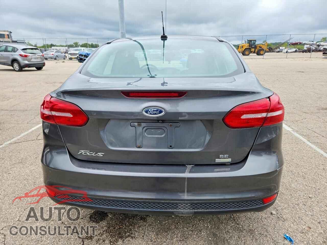FORD FOCUS 2018 - 1FADP3FEXJL300927