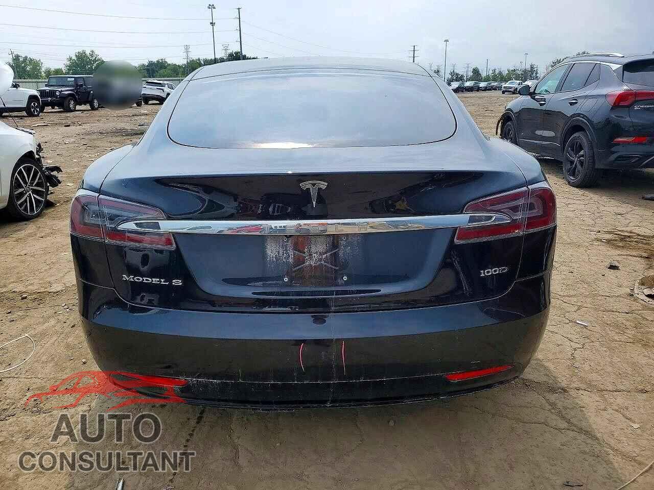 TESLA MODEL S 2017 - 5YJSA1E20HF233010