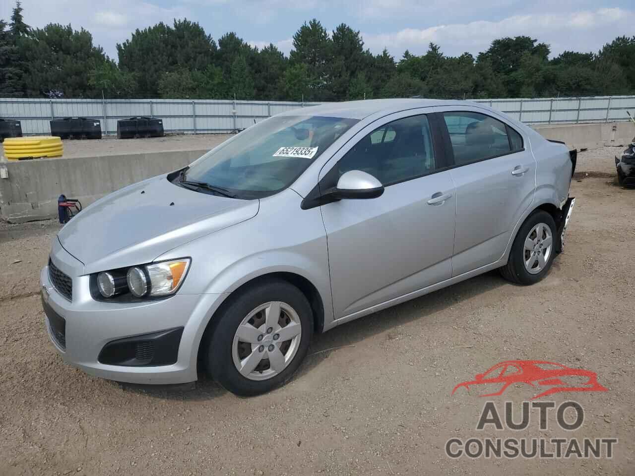 CHEVROLET SONIC 2014 - 1G1JA5SH8E4194190