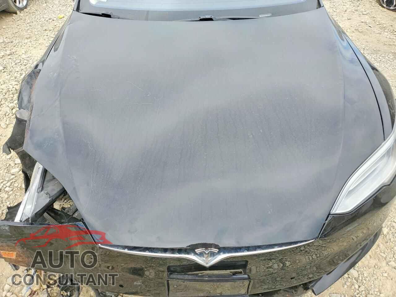 TESLA MODEL S 2016 - 5YJSA1E15GF161596