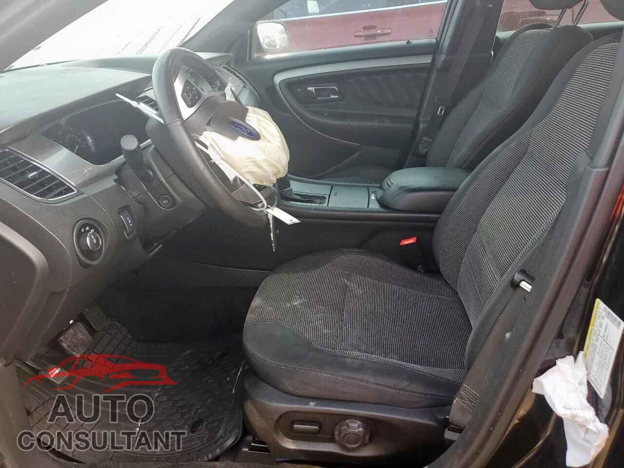 FORD TAURUS 2017 - 1FAHP2E8XHG107137