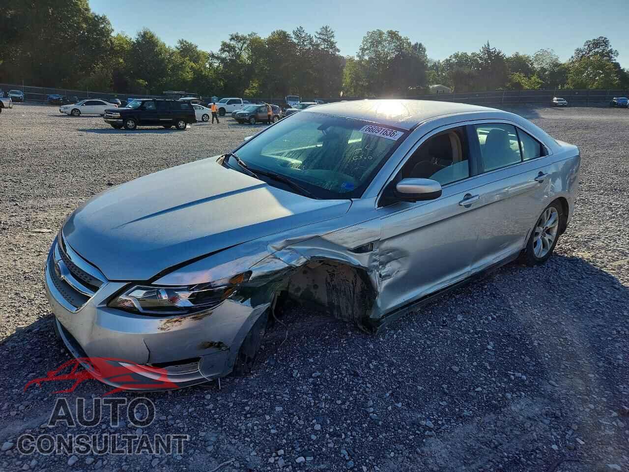 FORD TAURUS 2012 - 1FAHP2EW2CG100903