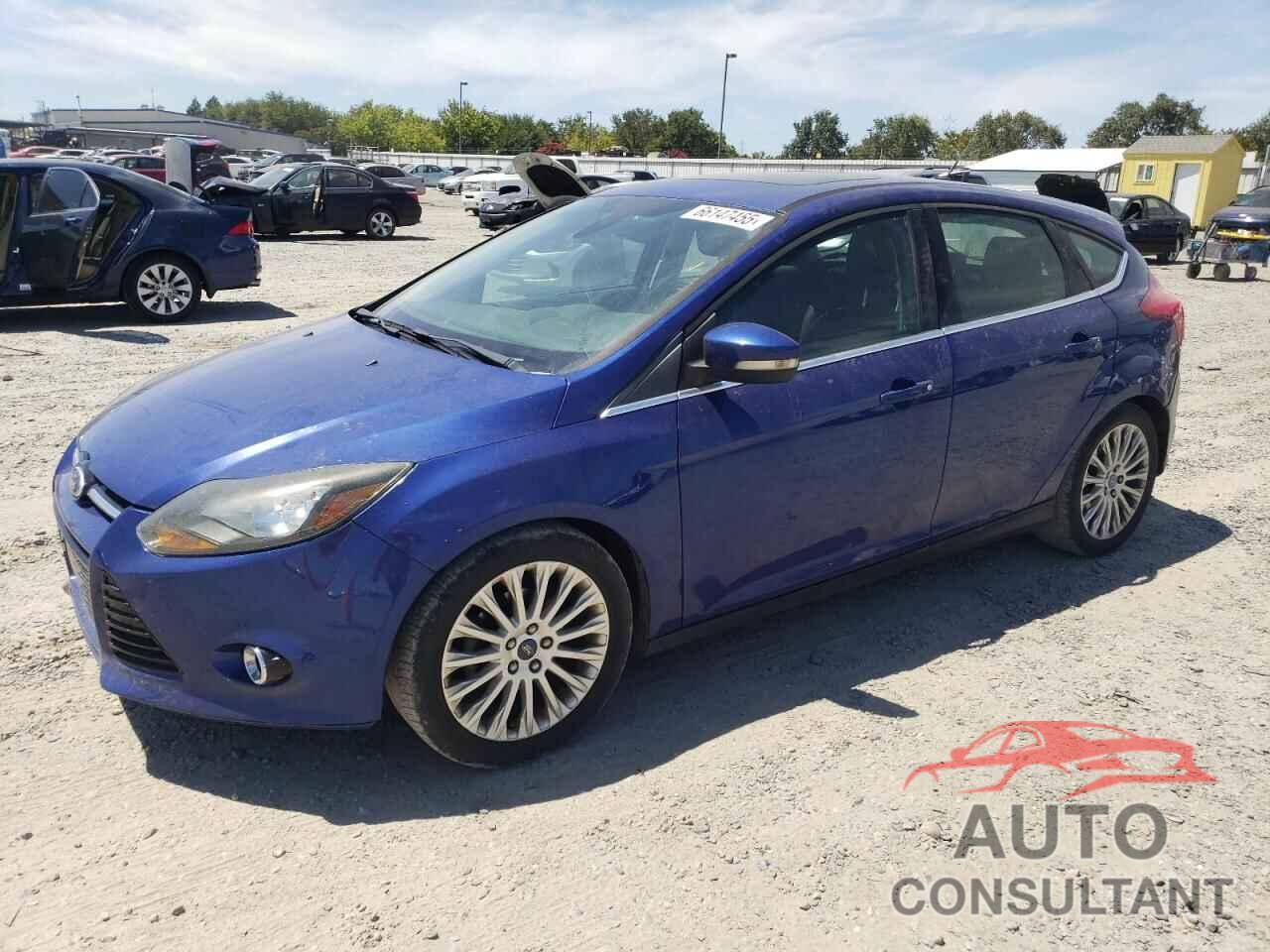 FORD FOCUS 2012 - 1FAHP3N26CL274113