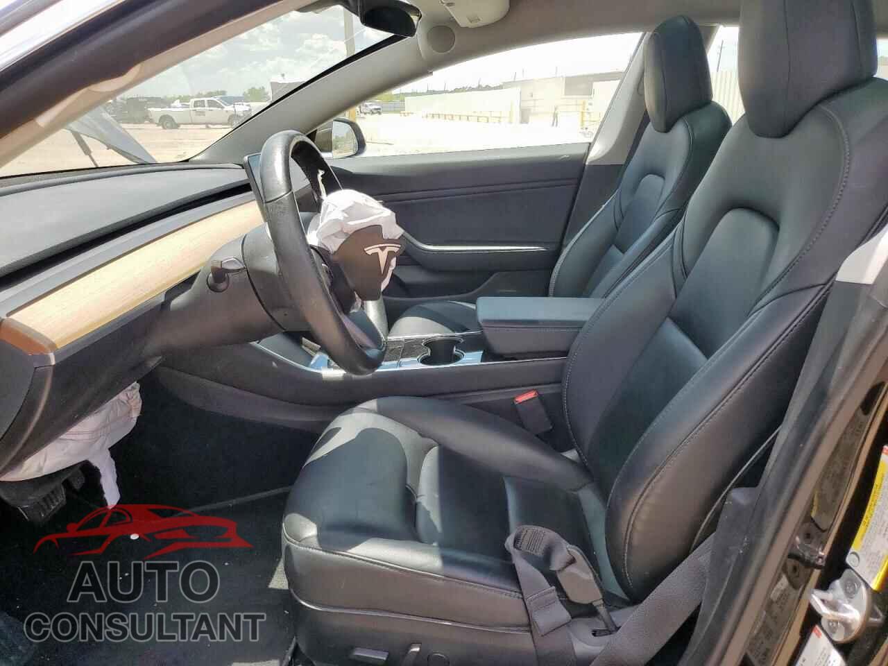 TESLA MODEL 3 2018 - 5YJ3E1EB4JF178687