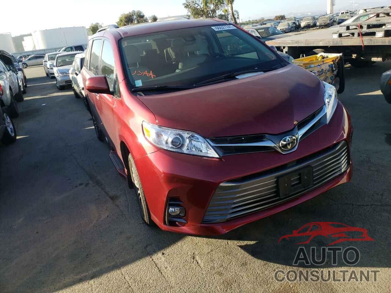 TOYOTA SIENNA 2019 - 5TDYZ3DC7KS993169