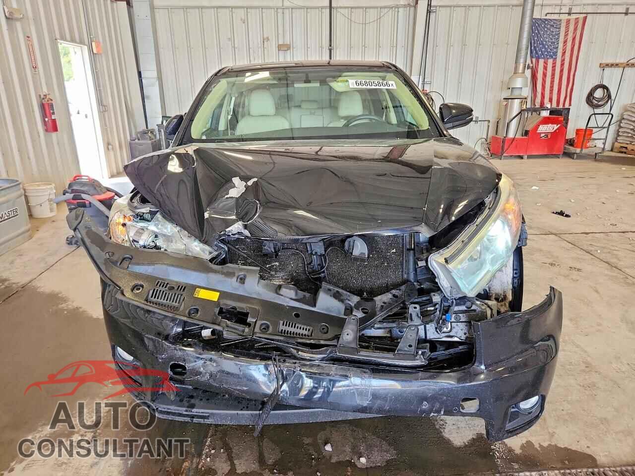 TOYOTA HIGHLANDER 2015 - 5TDBKRFH8FS195095