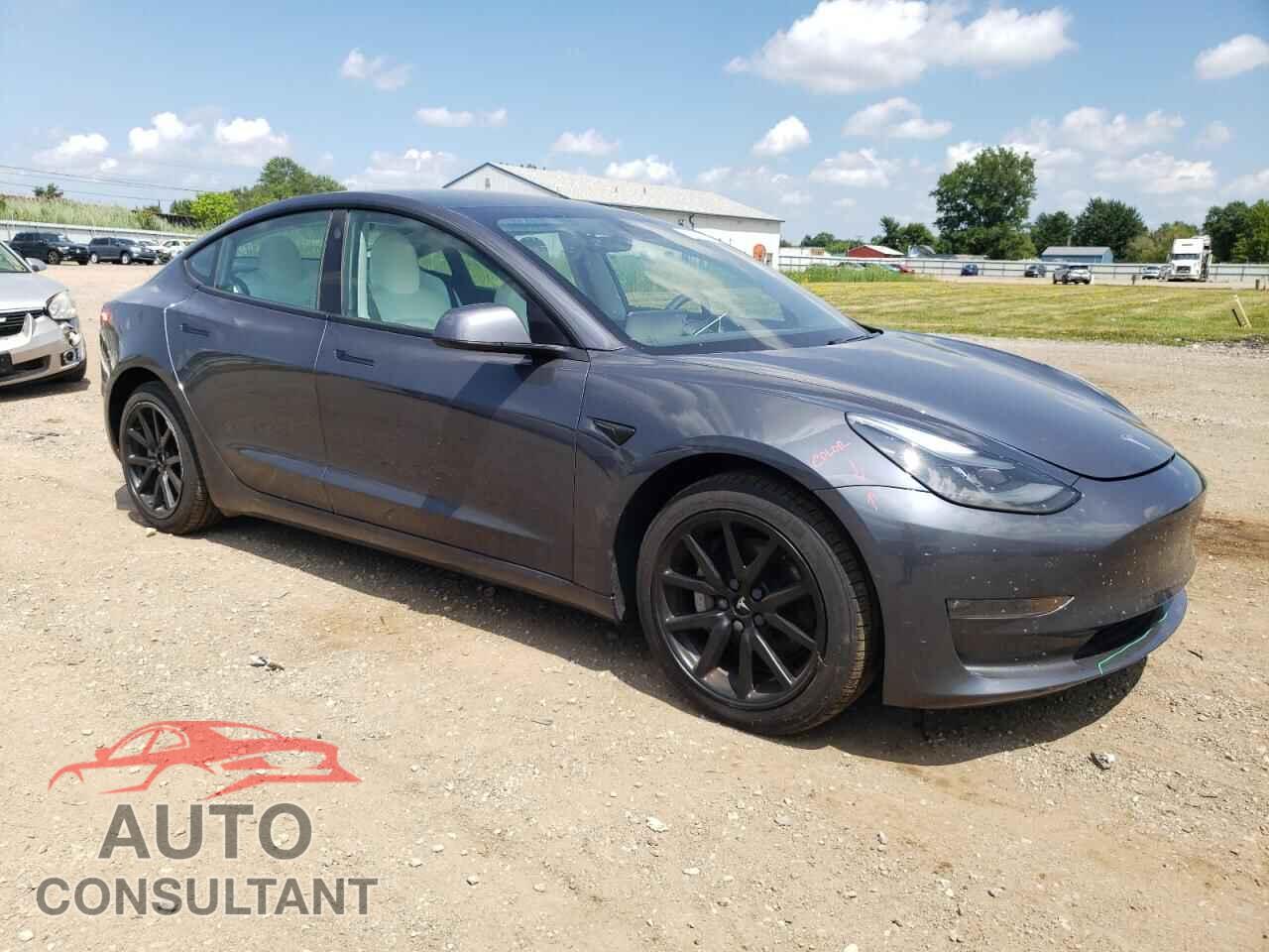 TESLA MODEL 3 2021 - 5YJ3E1EB2MF020109
