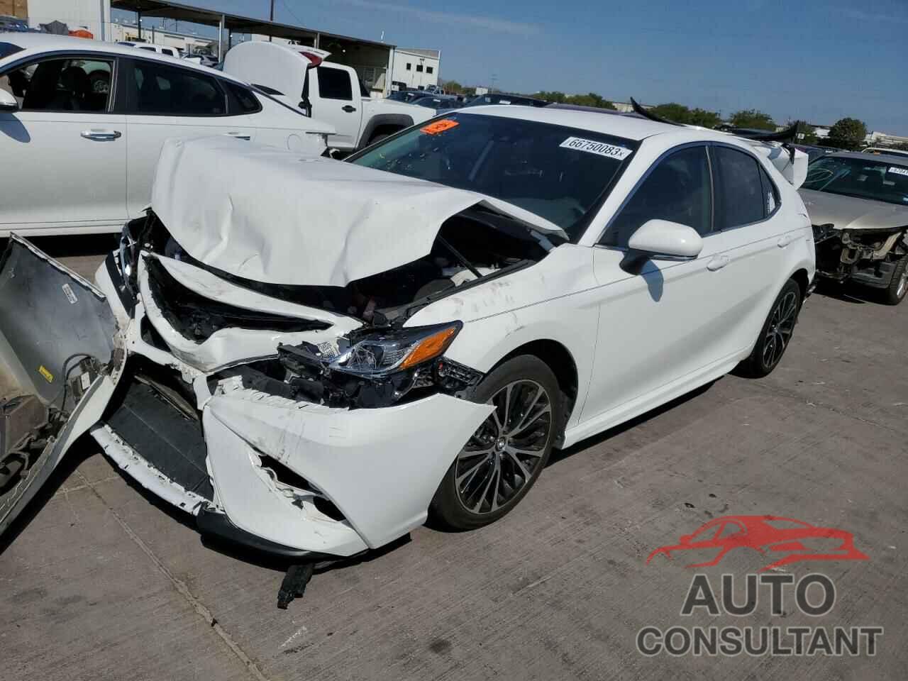 TOYOTA CAMRY 2019 - 4T1B11HK4KU720104